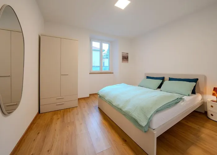 Апартаменти Loft Dv3 - Bellissimo Loft In Citta Vecchia *