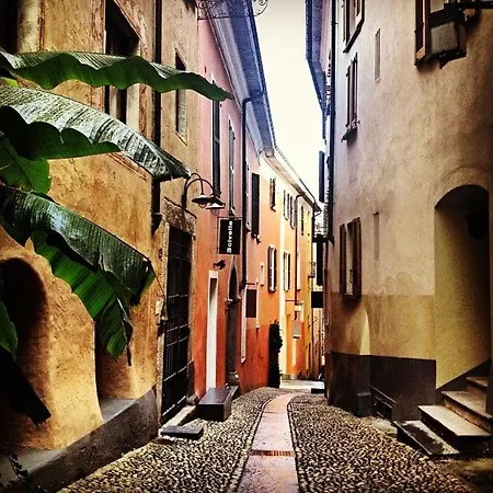 Loft Dv3 - Bellissimo Loft In Citta Vecchia לוקרנו